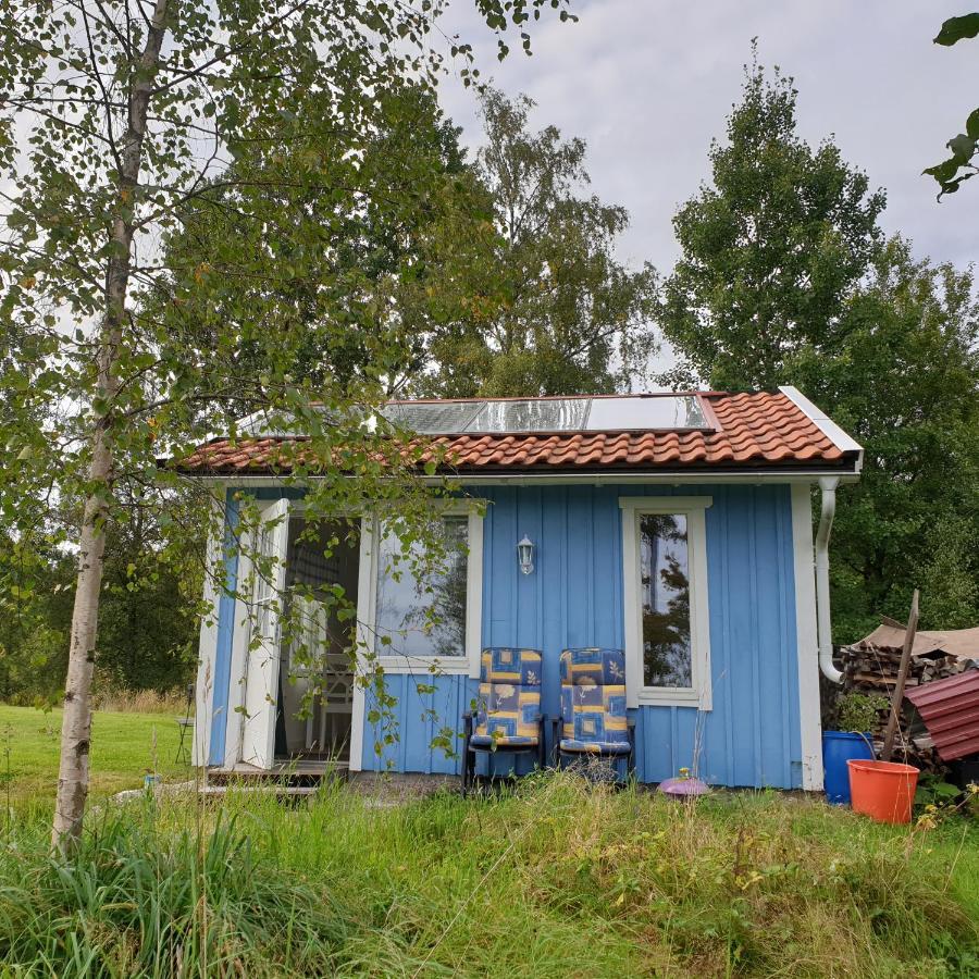 Gaeststuga I Vacker Natur, Bastu, Bubbelpool Sommartid Och Gratis Parkering Naera Ulricehamn Och Lassalyckan, Guesthouse With Nice View With Sauna And Free Parking Close To Dalsjoefors And Fishing Borås Buitenkant foto